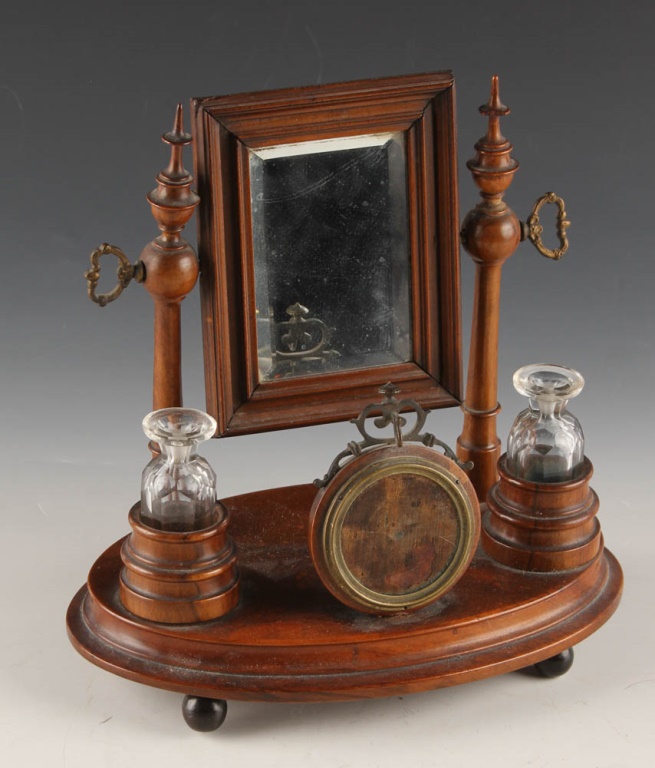 ANTIQUE WOODEN TABLE TOP VANITY