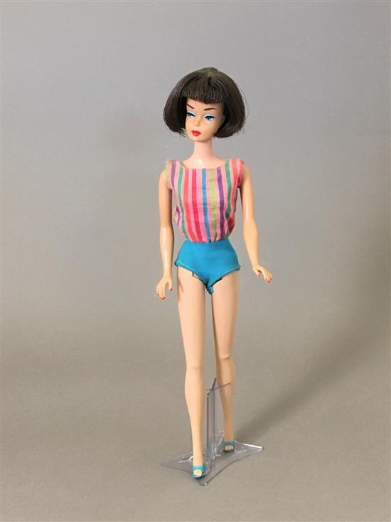 BRUNETTE AMERICAN GIRL BARBIE