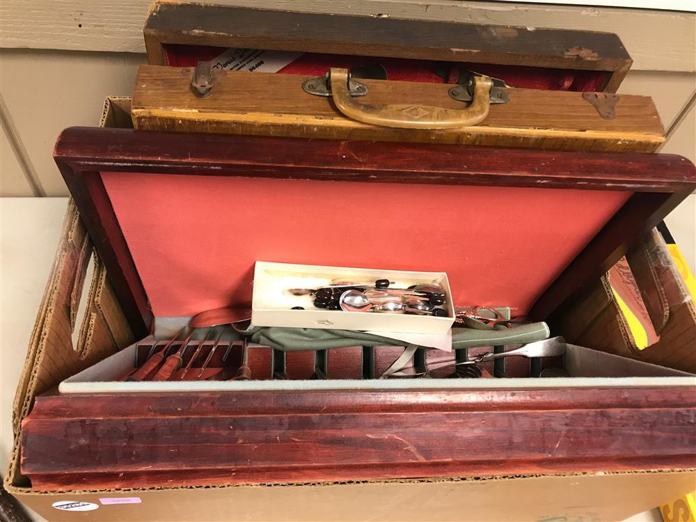 BOX LOT SILVERPLATE FLATWARE