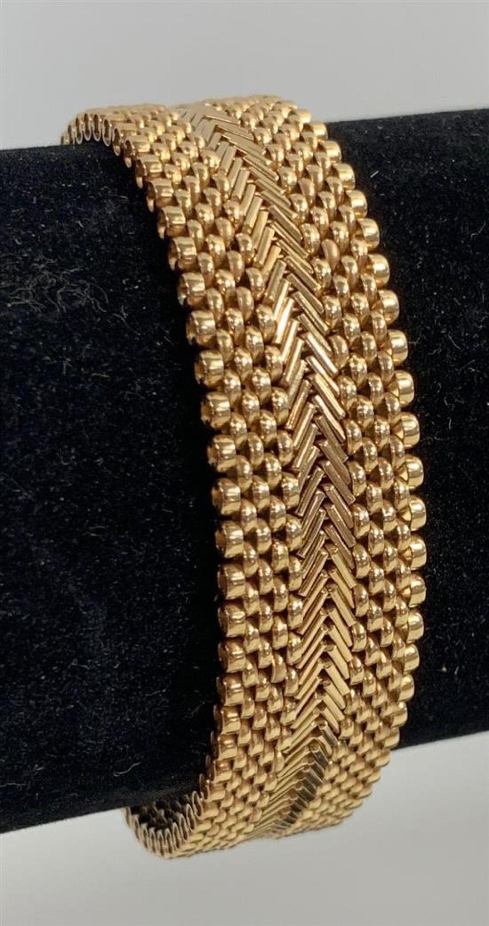 GOLD MESH BRACELET