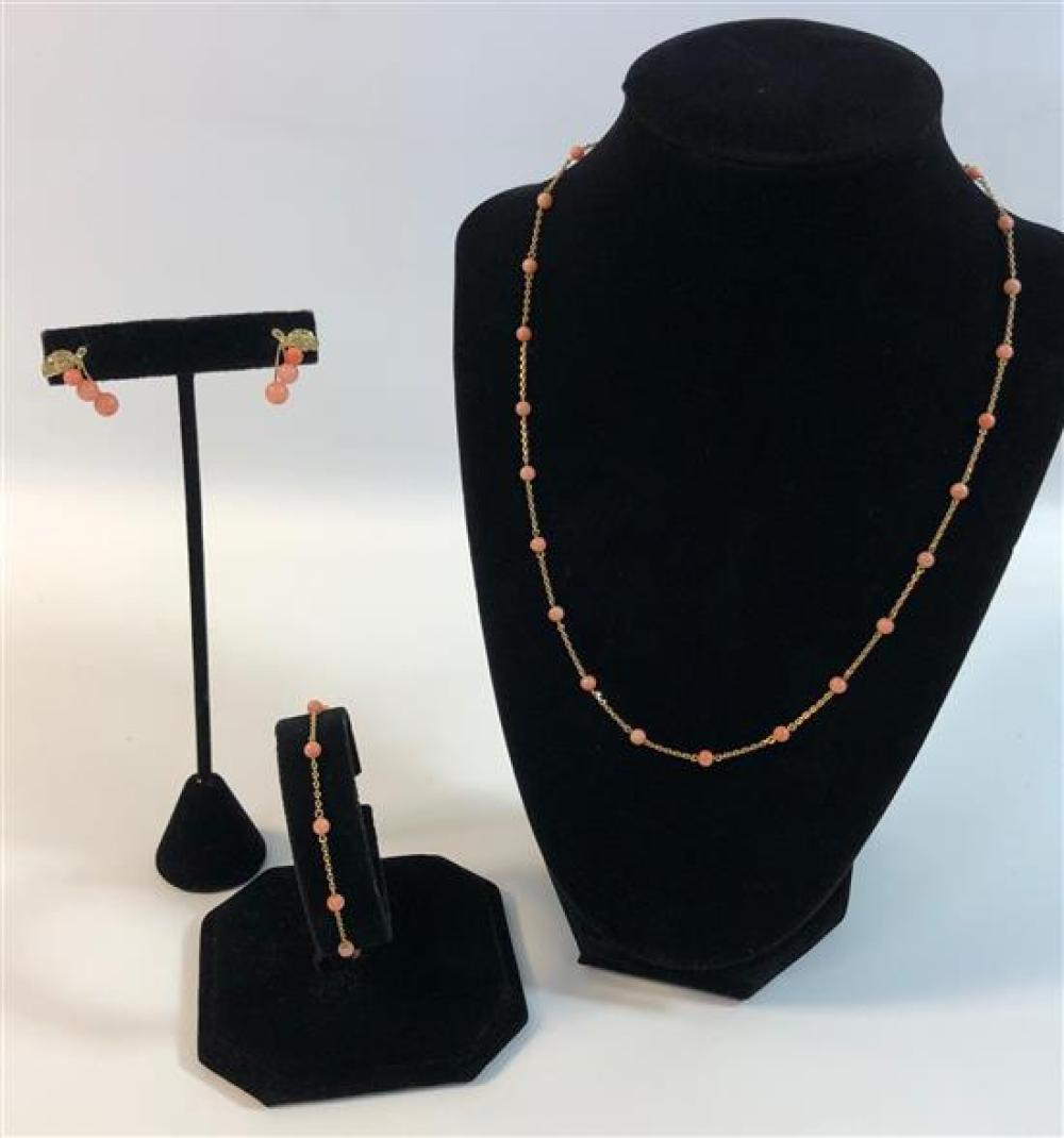 18KT YELLOW GOLD & CORAL JEWELRY SET