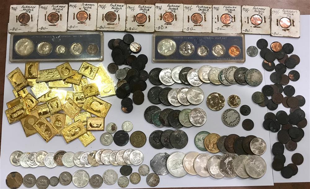 ASSORTED U.S. AND FOREIGN COINS AND STAMP TOKENS