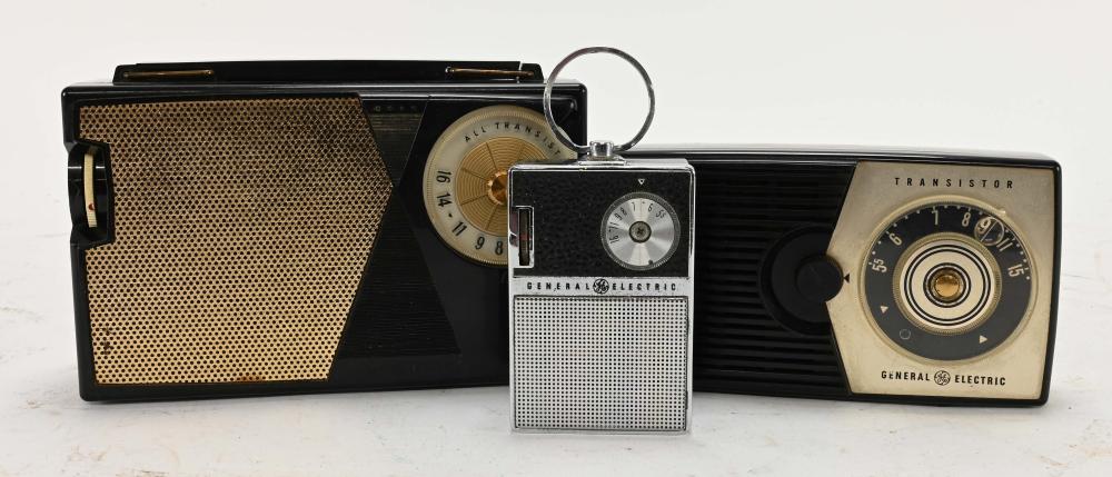 Vintage General Electric Transistor Radio Collectio