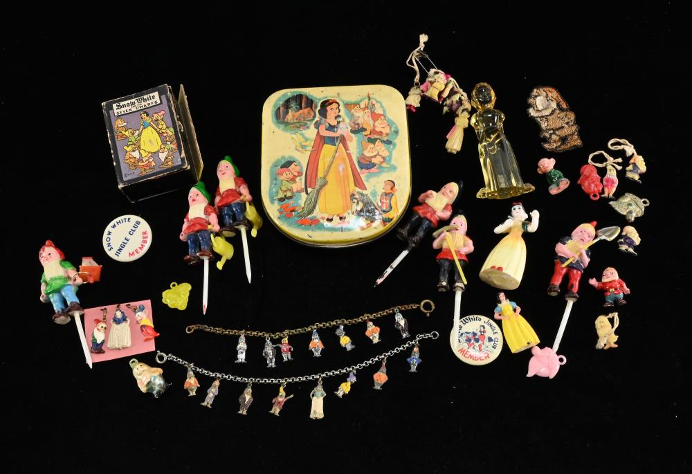 Vintage Walt Disney Snow White Seven Dwarfs Jewelry