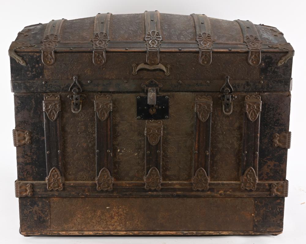 Antique Dome Top Trunk