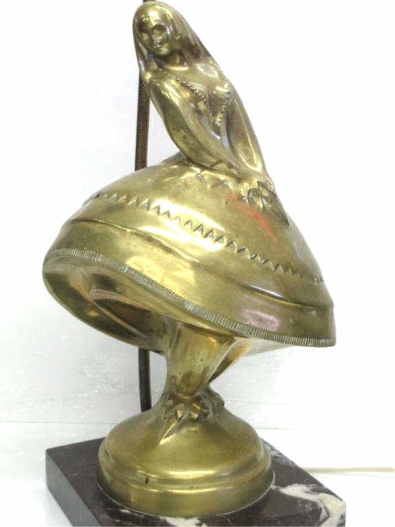 Wilhelm andreas - lady sculpture bronze lamp