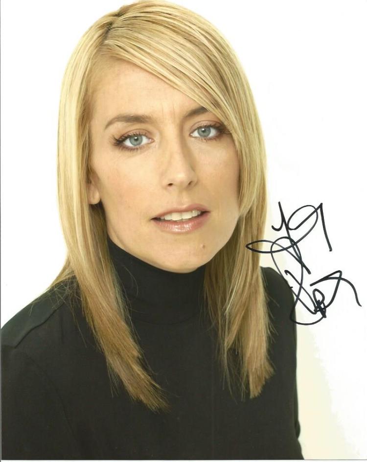 FAY RIPLEY Actress signed 8x10 Photo.