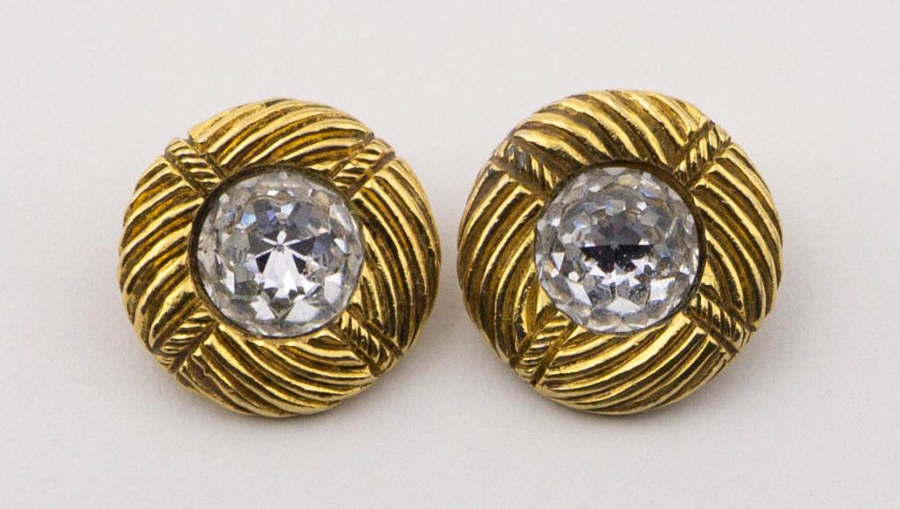 VINTAGE CHANEL FASHION EARRINGS