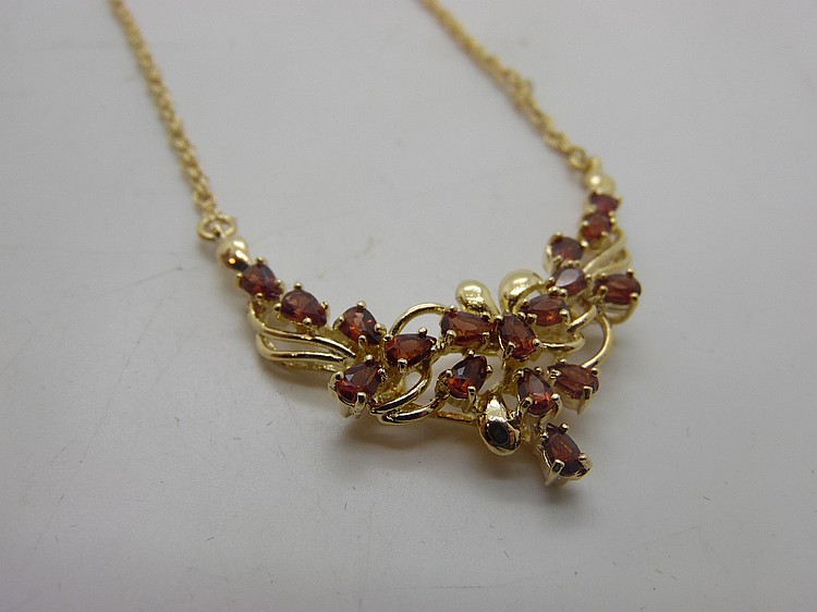 VERMEIL NECKLACE WITH PENDANT WITH RED GEMSTONES - 18"