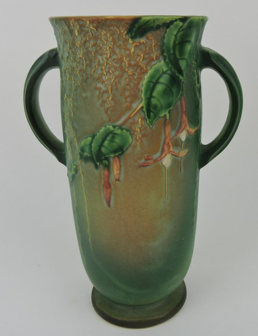 Roseville green Fuchsia vase 900-9"