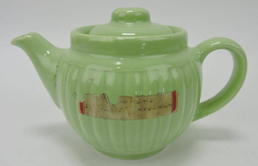 Hall China Everson ribbed teapot, sample,