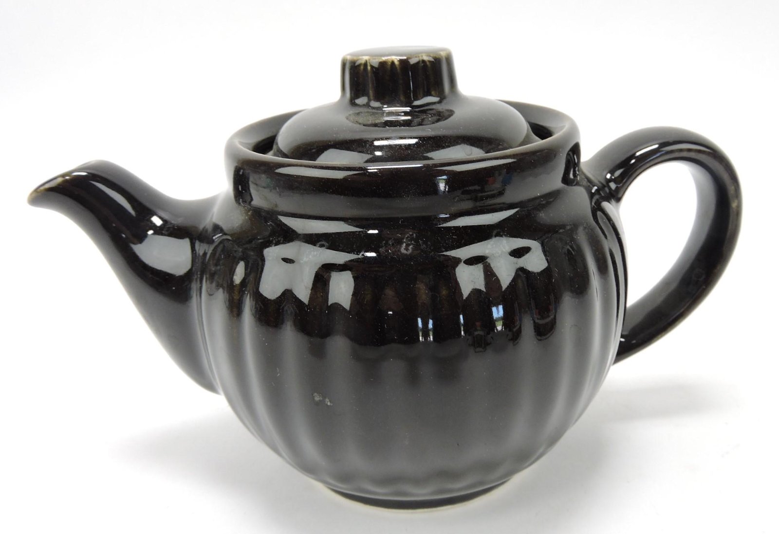 Hall China Everson ribbed teapot, sample,