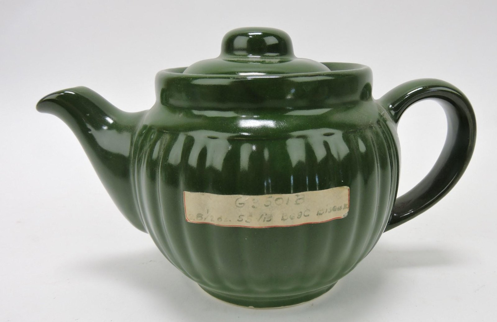 Hall China Everson ribbed teapot, sample,