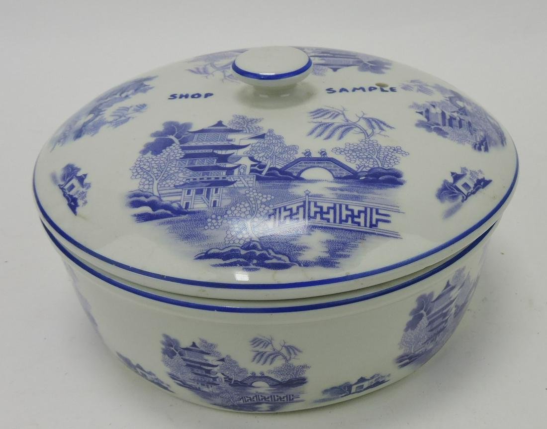 Hall China Blue Willow "shop sample"