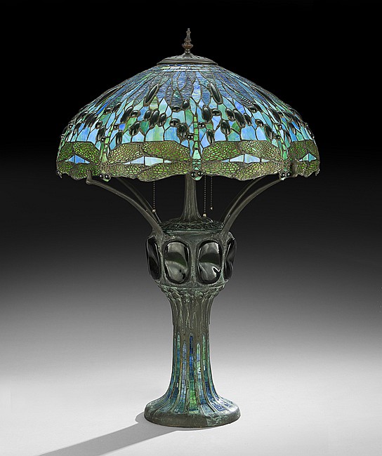 Tiffany-Style Stained Glass Lamp