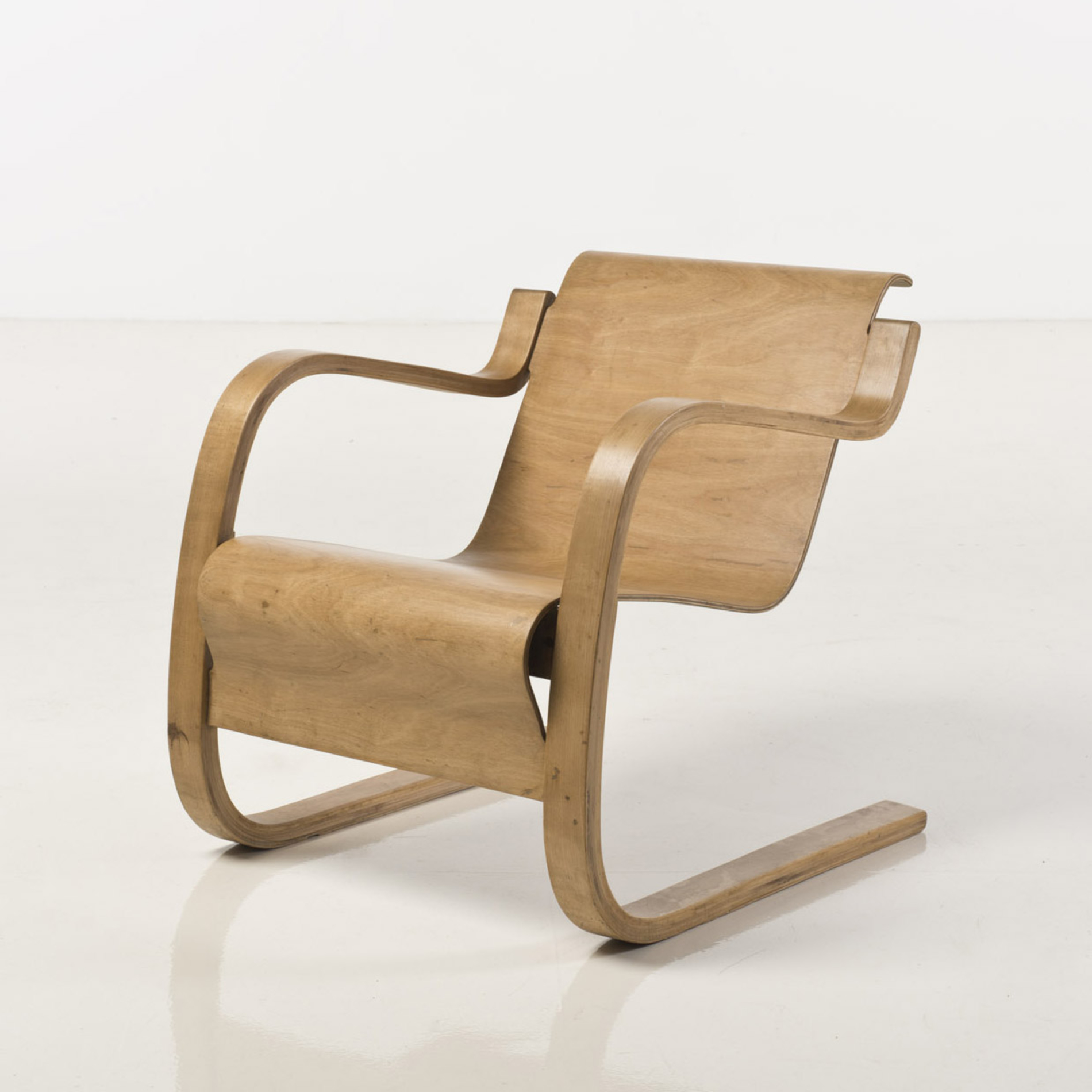 Alvar Aalto (1898-1976)Cantilever-n°31
