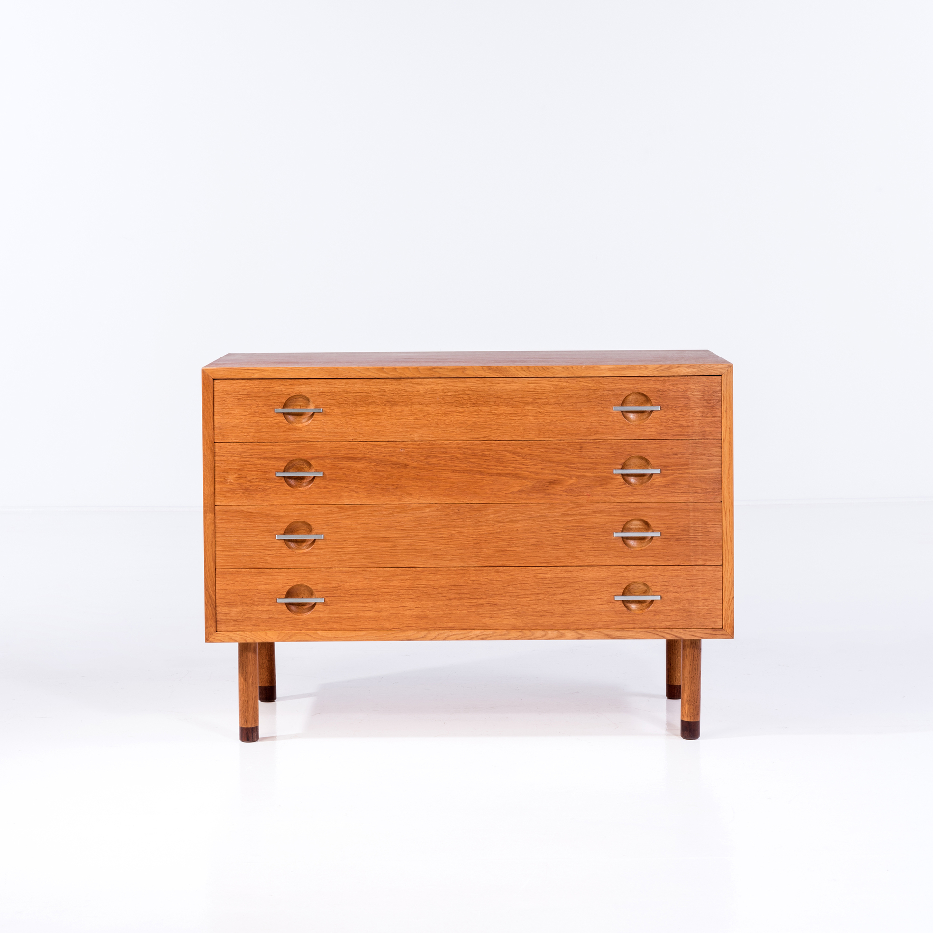 Hans J. Wegner (1914-2007)Commode