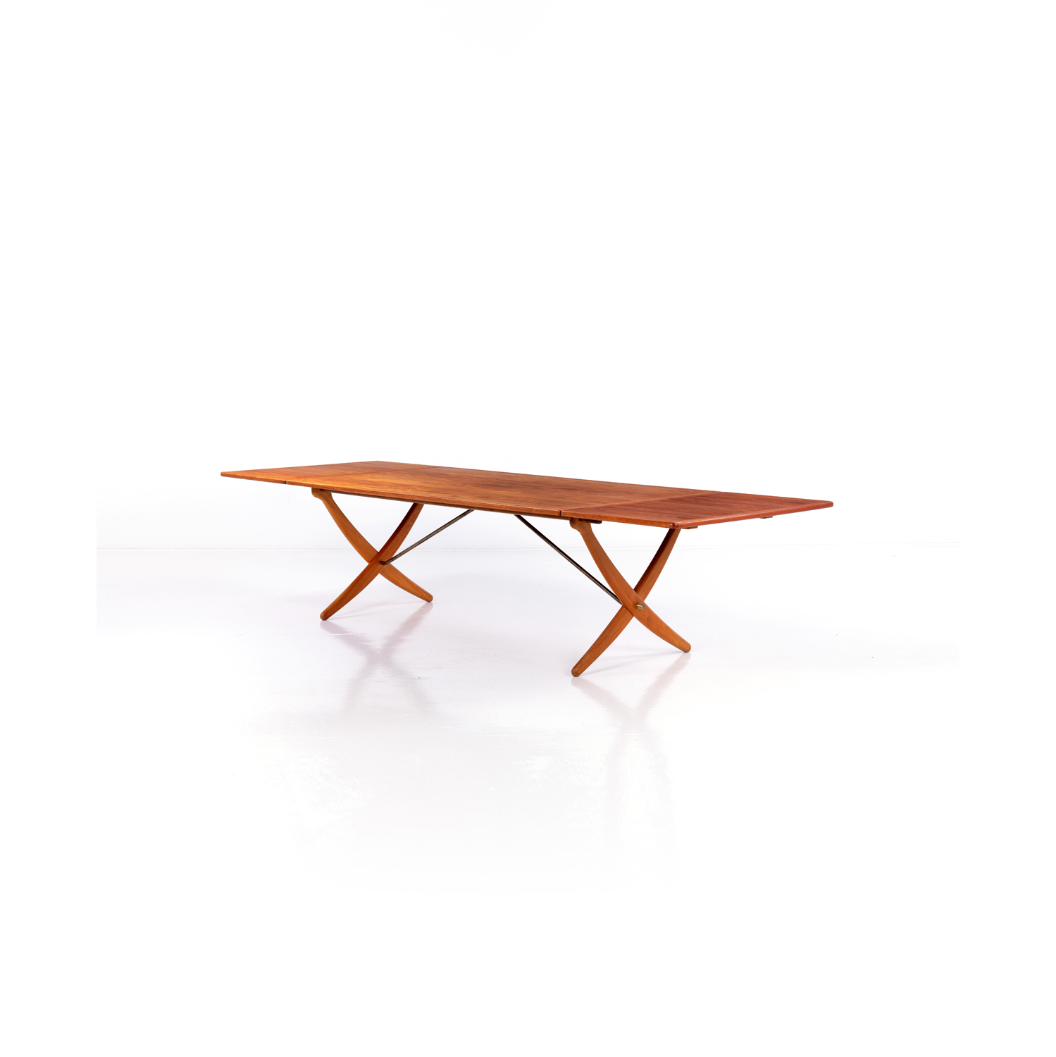 Hans J. Wegner (1914-2007) Modèle AT-314