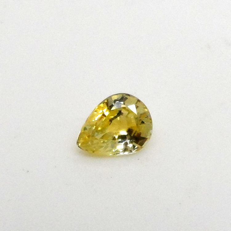 0.61 CTS PEAR SHAPED YELLOW SAPPHIRE 6x4.5 MM