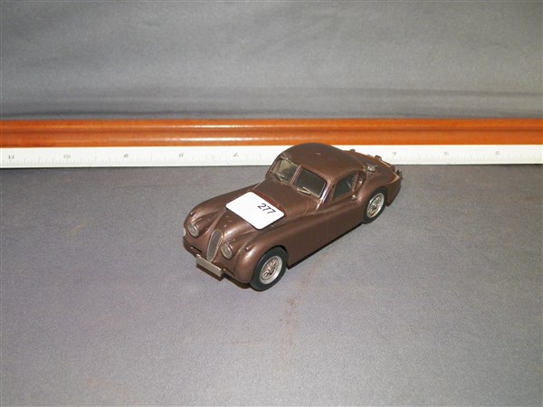 Toy-Car-Jaguar