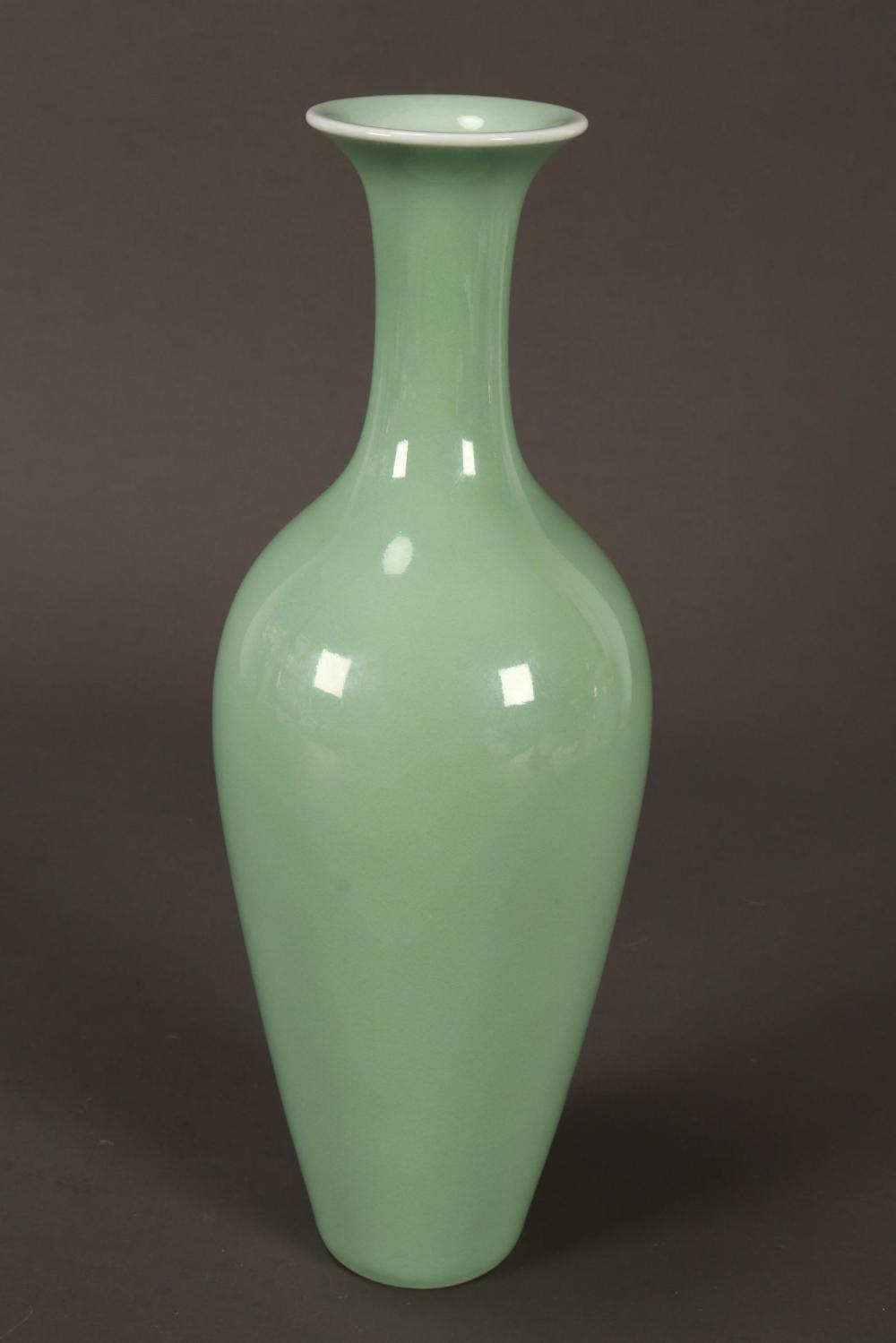 Chinese Monochrome Porcelain Vase,