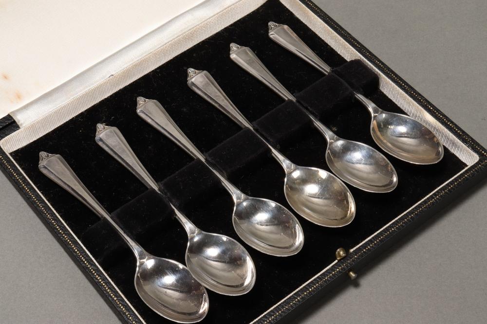 Boxed Set of English Sterling Silver Coffee Spoons