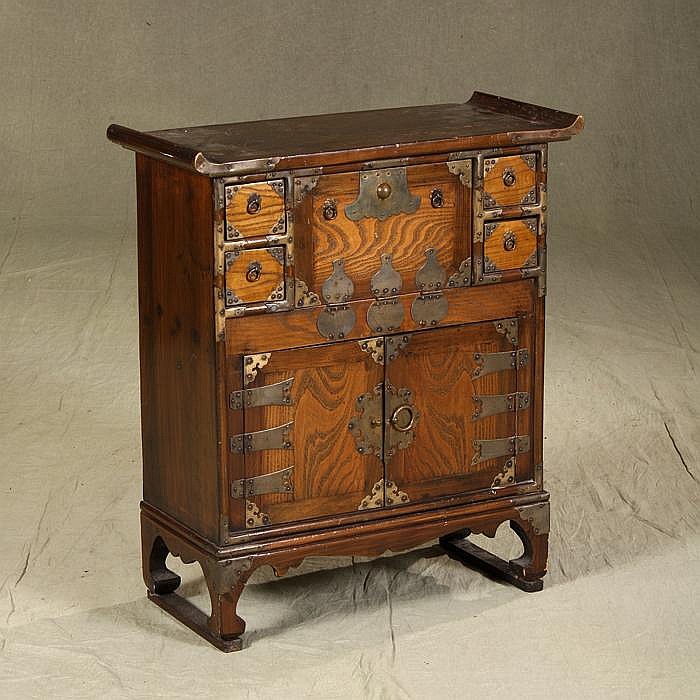 CHINESE ALTAR TABLE CABINET