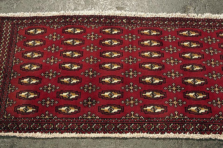 CARPET: HAND-KNOTTED TURKEMAN