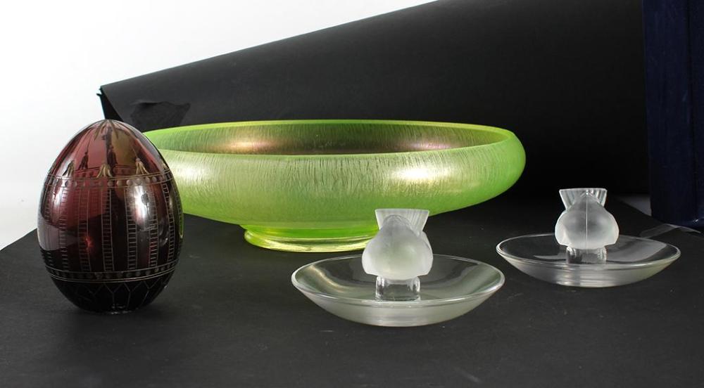 ART GLASS AMETHYST EGG
