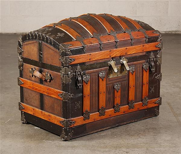 ANTIQUE STEAMER TRUNK - With a domed top