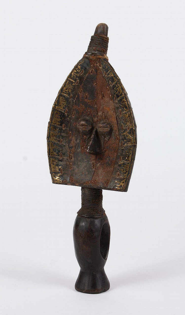 AFRICAN TRIBAL ART; FANG RELIQUARY FIGURE - Carved wood...