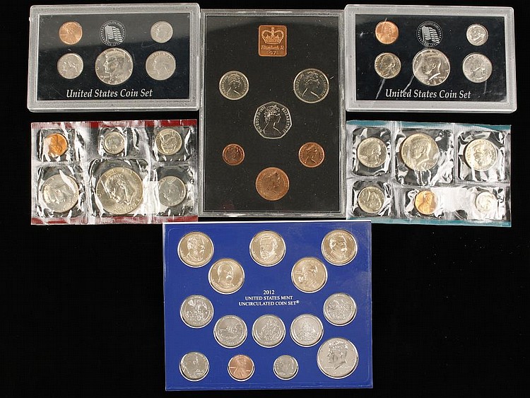 Lot of 8 Mint Sets