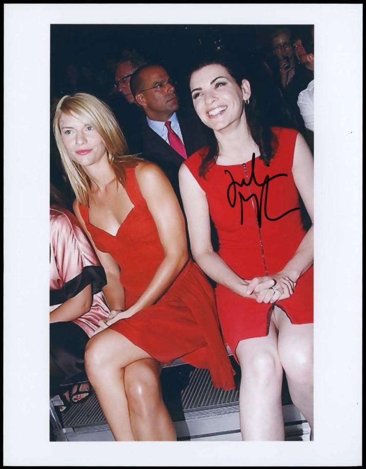 1970s-2010s ACTRESSES & MODELS SIGNED RISQUE PHOTOS (x35)