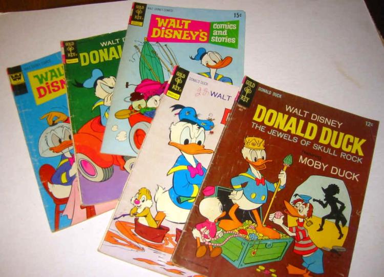 5 Donald Duck Comic Books