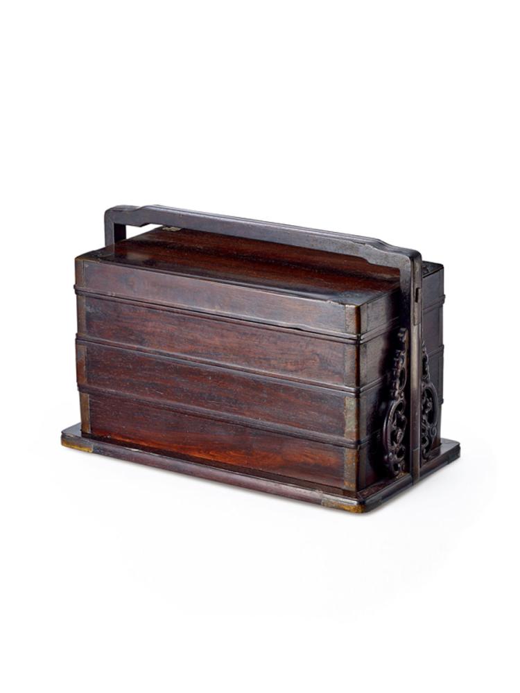 A ZITAN THREE-LAYERED BOX