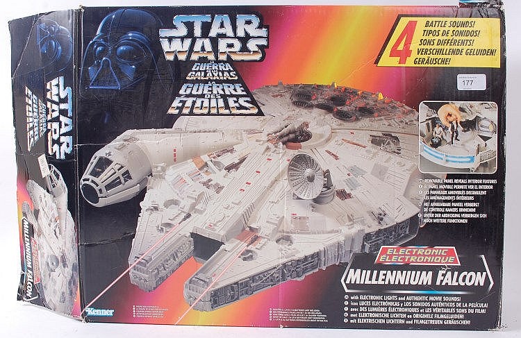 STAR WARS; Kenner 1995 Electronic Millennium Falcon Star Wars playset