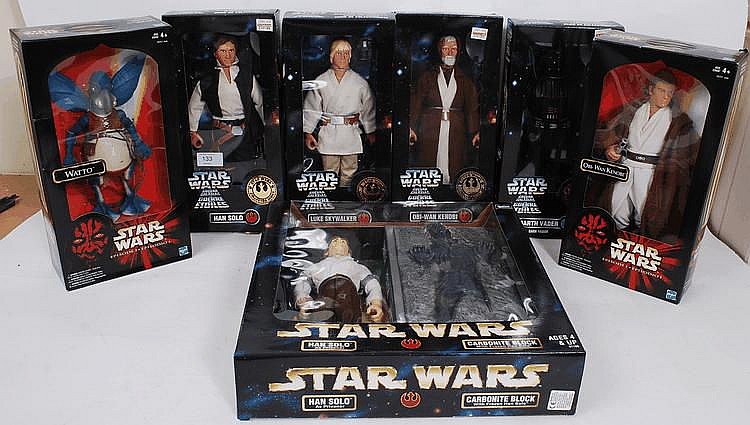STAR WARS: A collection of 12'' Star Wars figures,