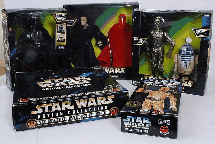 STAR WARS: A collection of 12'' Star Wars figures,