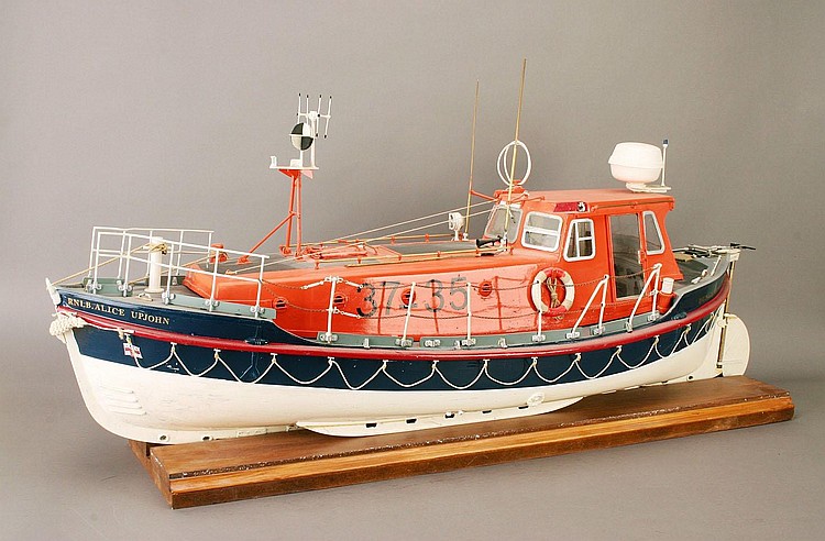 Model Railway: Life Boat: kit-built