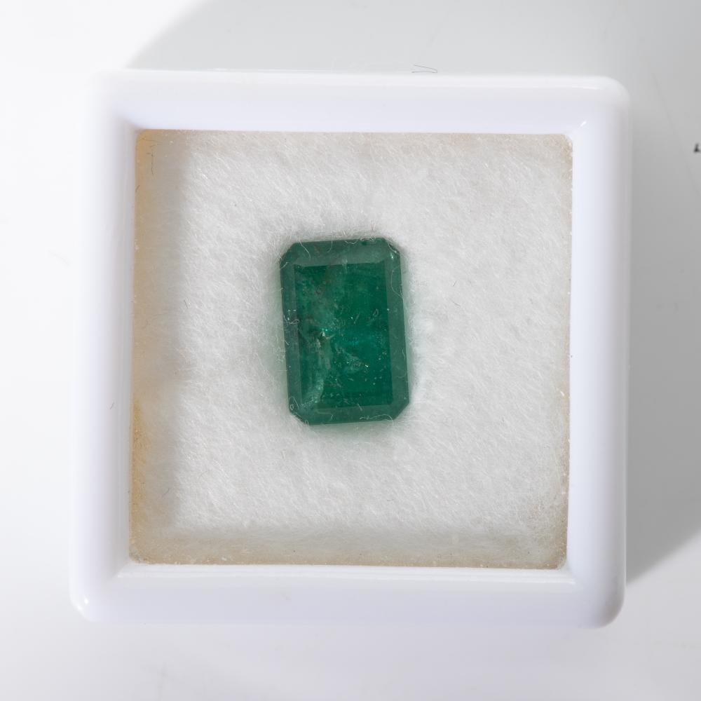 A 2,22CT EMERALD
