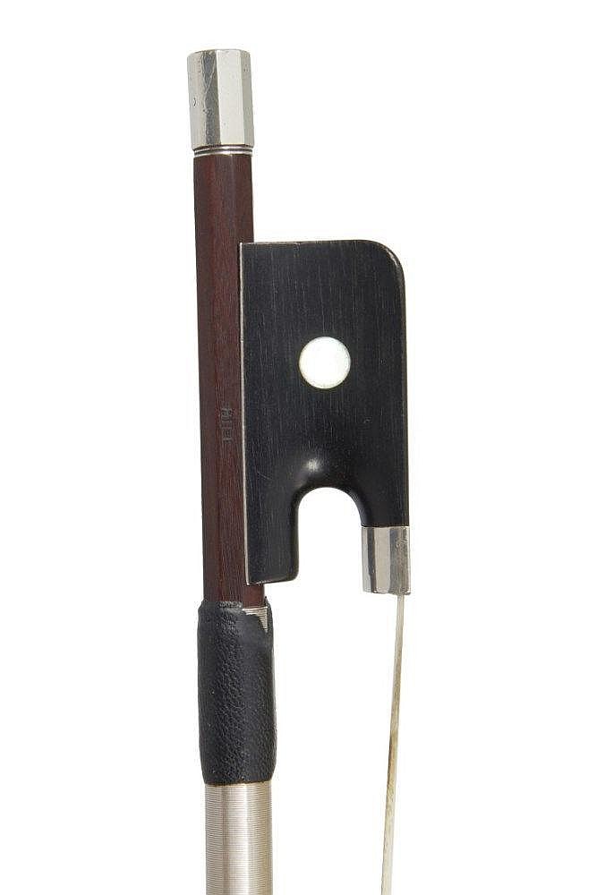 A SILVER-MOUNTED CELLO BOW W.E. HILL & SONS (fl London, 1887-1992)