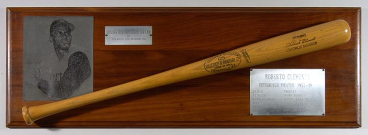 Roberto Clemente Louisville Slugger Award c.1960s