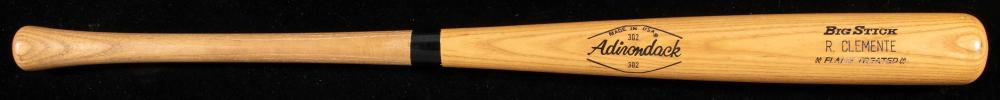 Roberto Clemente professional model baseball bat c1971.