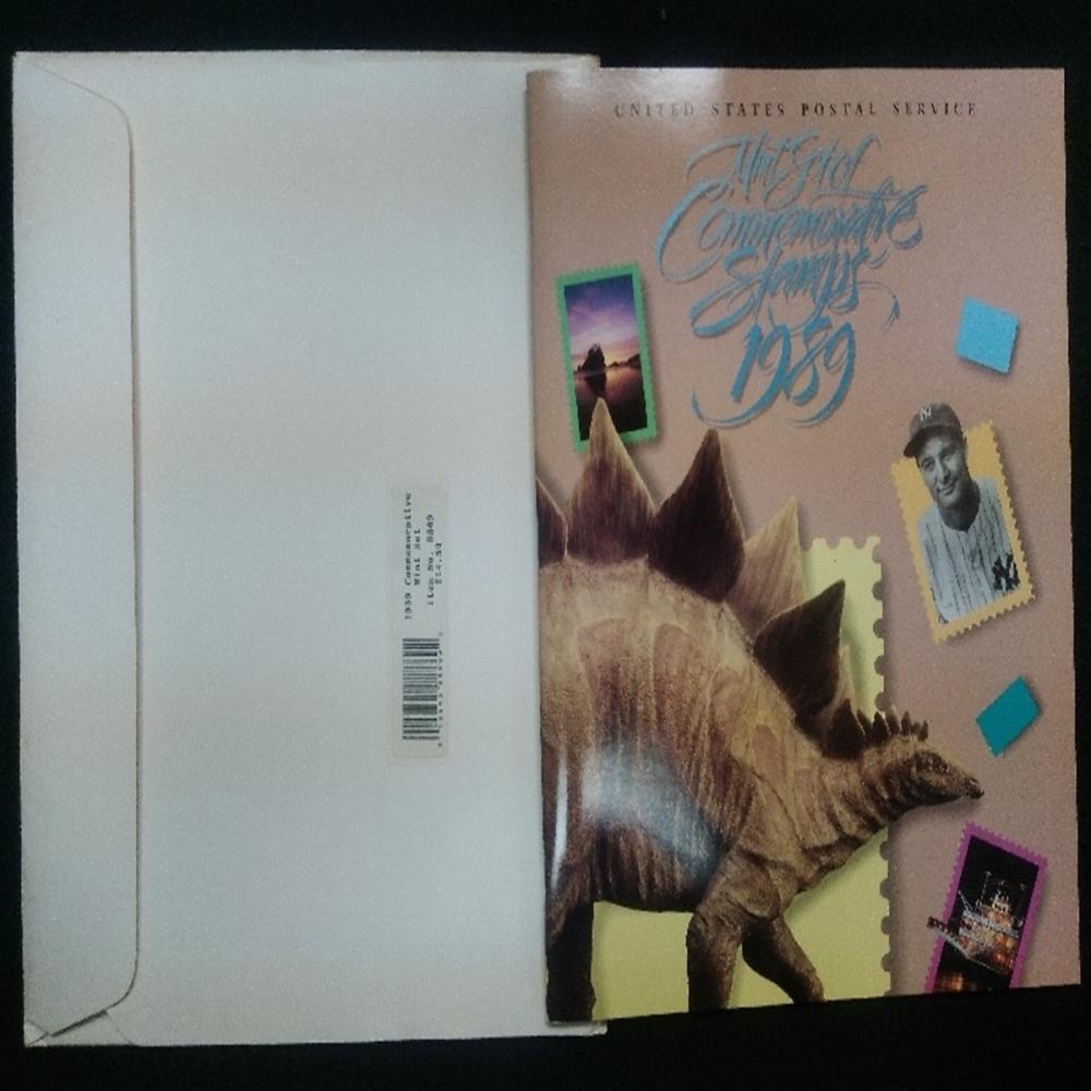USPS 1989 Commemorative Mint Set - Complete!
