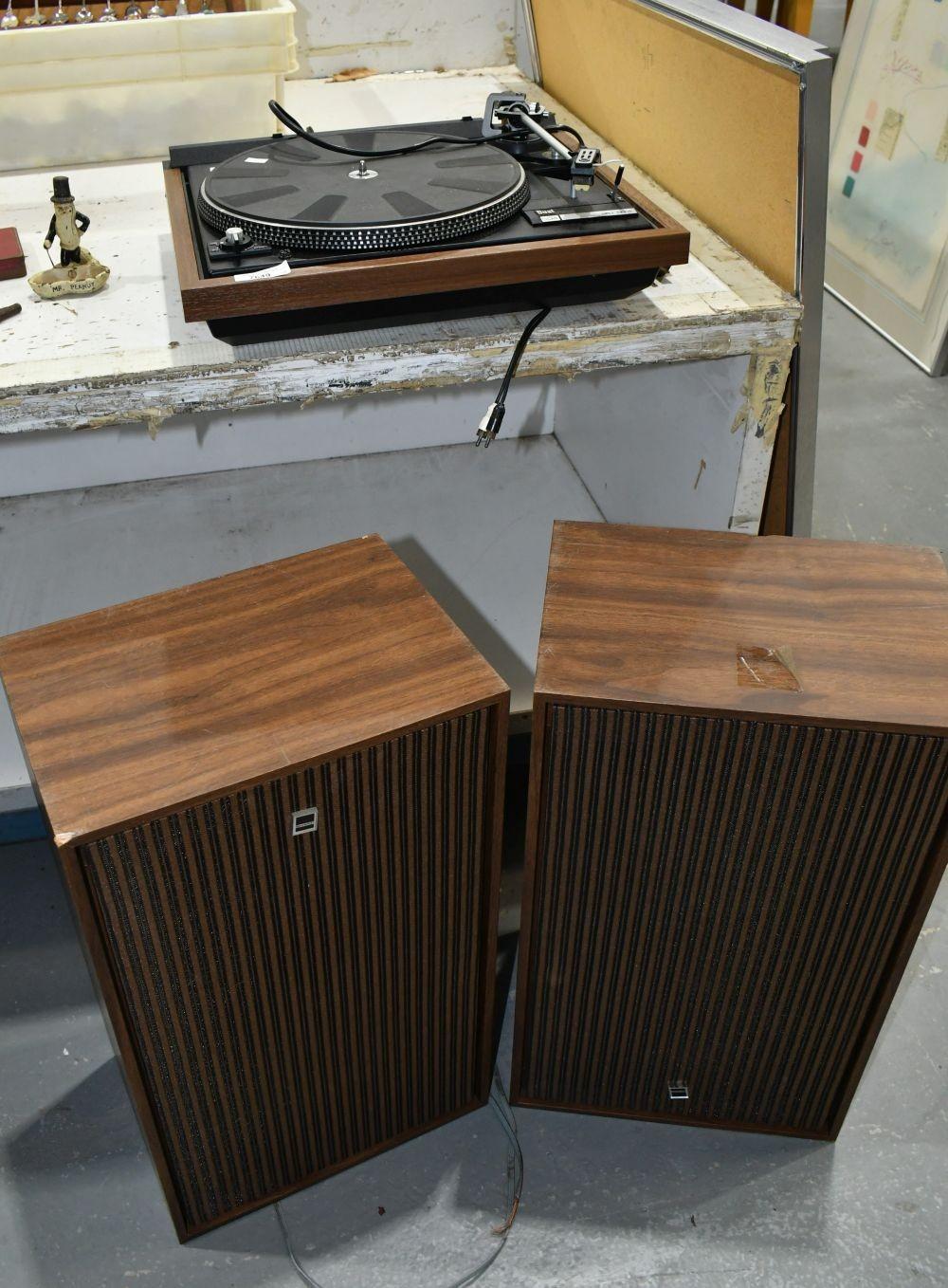 Dual Branded Turntable - model 504