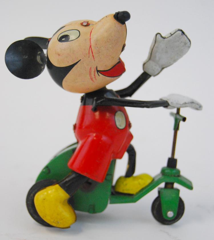 LINE MAR / MARX WALT DISNEY PROD. MICKEY MOUSE ON SCOOTER