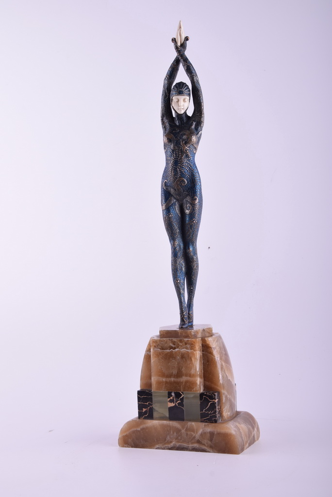 Demetre Chiparus (Rumanian, 1888-1950) Starfish dancer