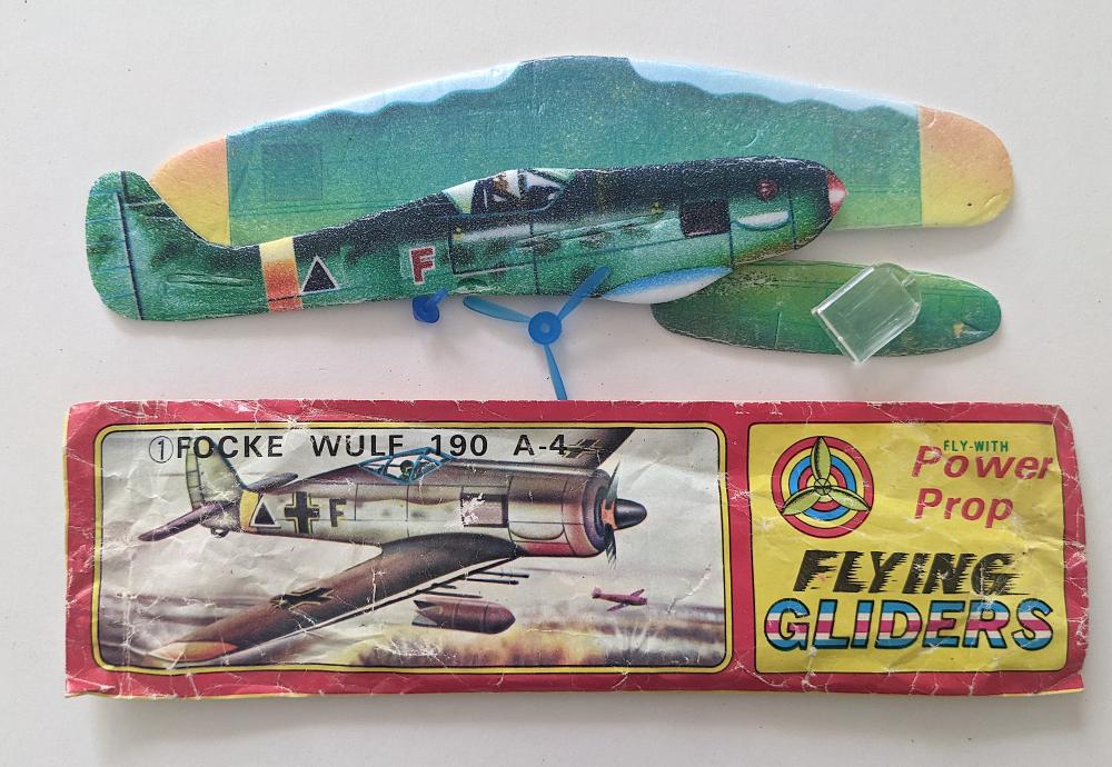 Vintage Model Flying Gliders Focke Wulf 190 A-4