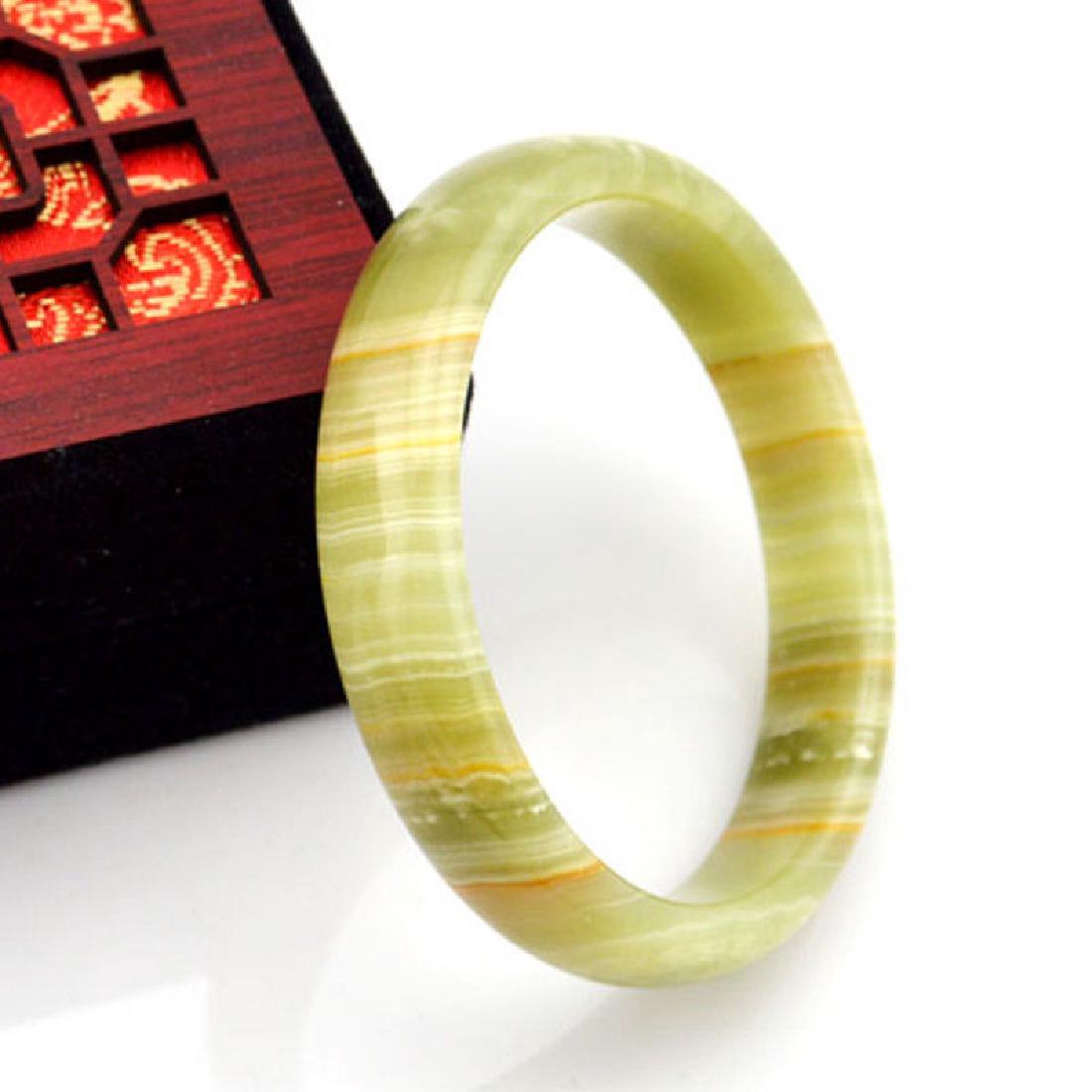 Chinese jade bangle bracelet