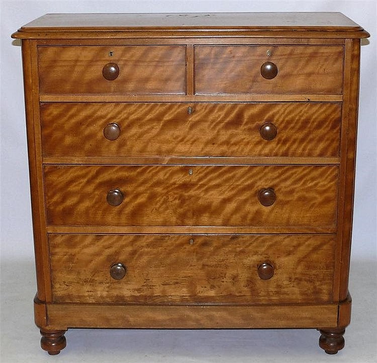 A Victorian satin walnut chest of drawers The rect
